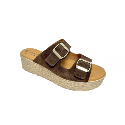 EVA FRUTOS - SERRAJE MARRON