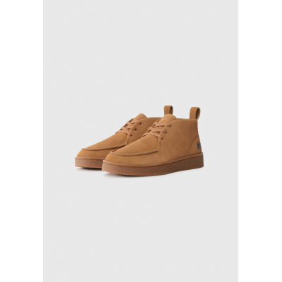 LACOSTE - BASESHOT CHUKKA 2252 SMA - MARRON