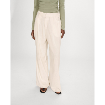 GRACE AND MILA - VERY